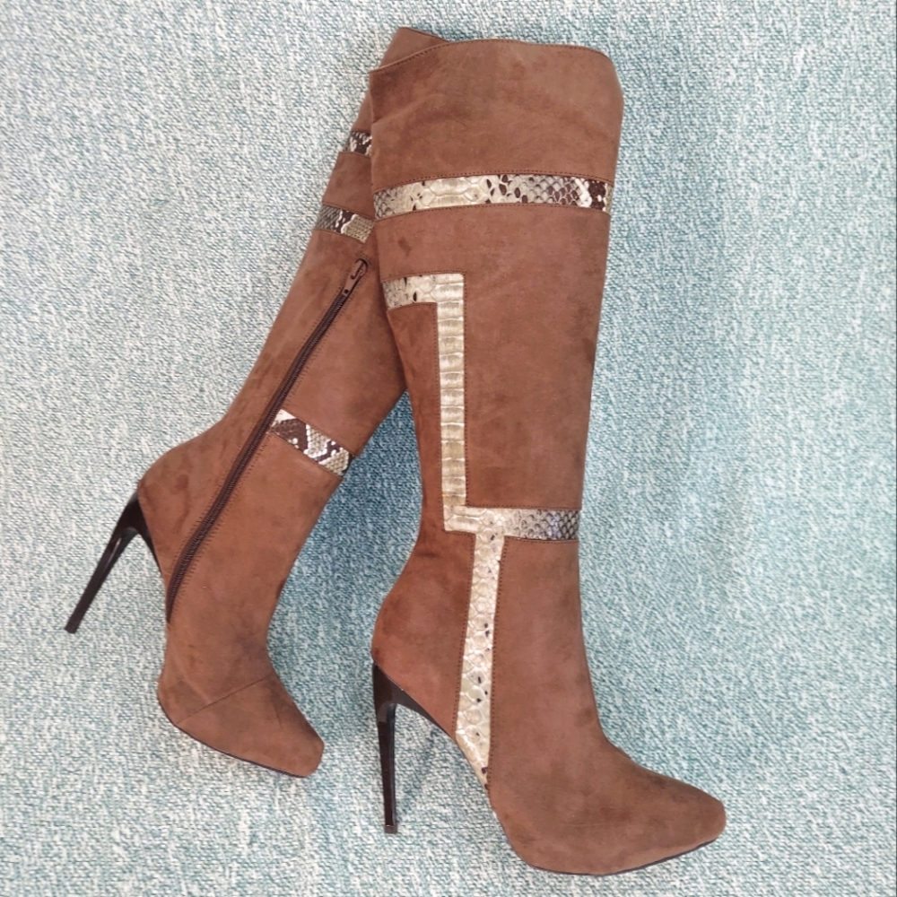Izabella Rue Brown and Cream Heeled Boots, sz 8.5